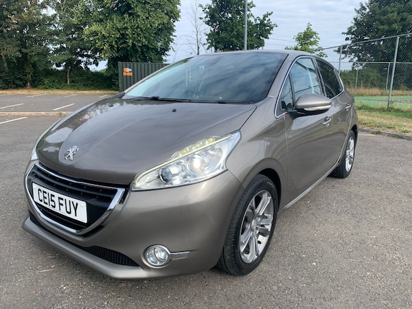 Used Peugeot 208 2015 for sale - 75379471: Photo 4