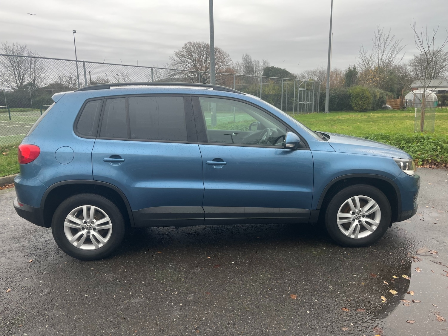 Used Volkswagen Tiguan 2014 for sale - 76877389: Photo 2