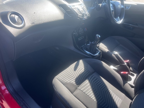 Used Ford Fiesta 2016 for sale - 74231769: Photo 8