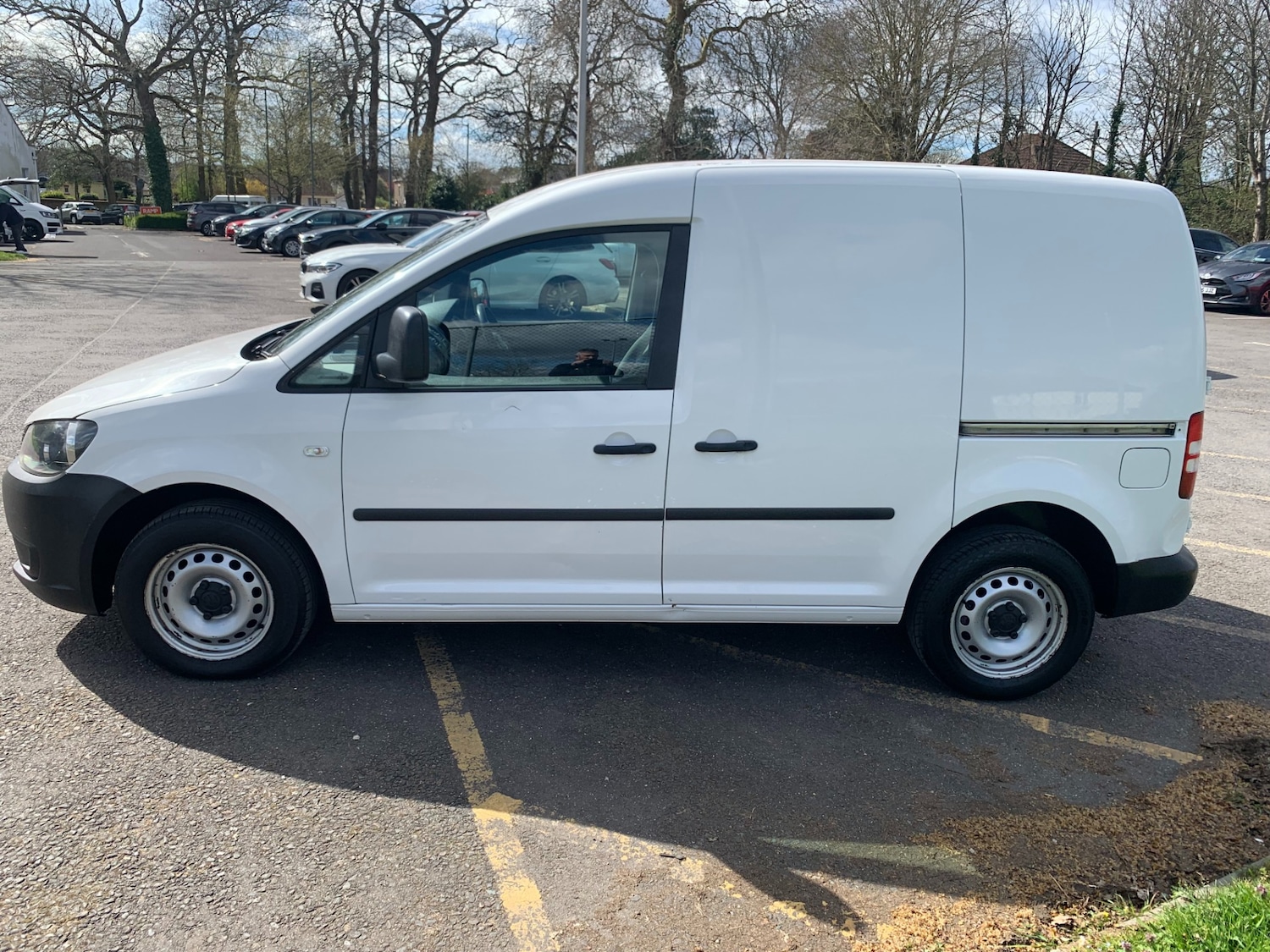 Used Volkswagen Caddy 2014 for sale - 78026475: Photo 4