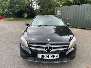 Used Mercedes-Benz A-Class 2014 for sale - 79043399: Photo