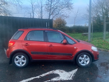 Used Suzuki SX4 2010 for sale - 76796758: Photo