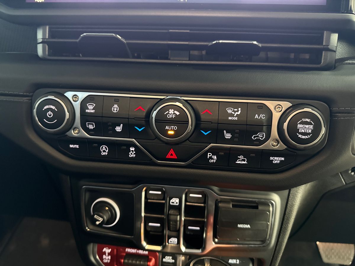 Used Jeep Wrangler 2025 for sale - 77339388: Photo 26