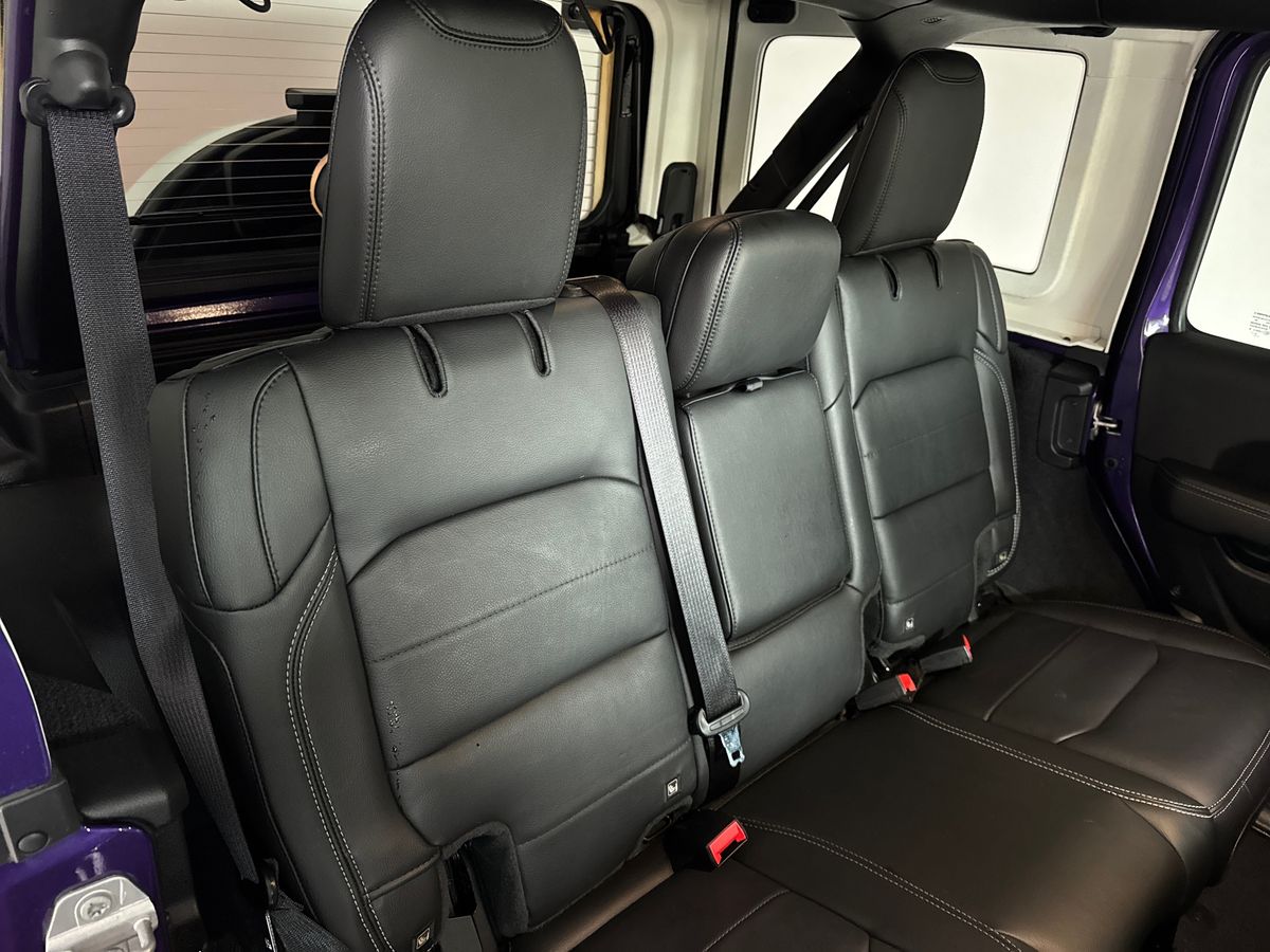 Used Jeep Wrangler 2023 for sale - 76921946: Photo 28