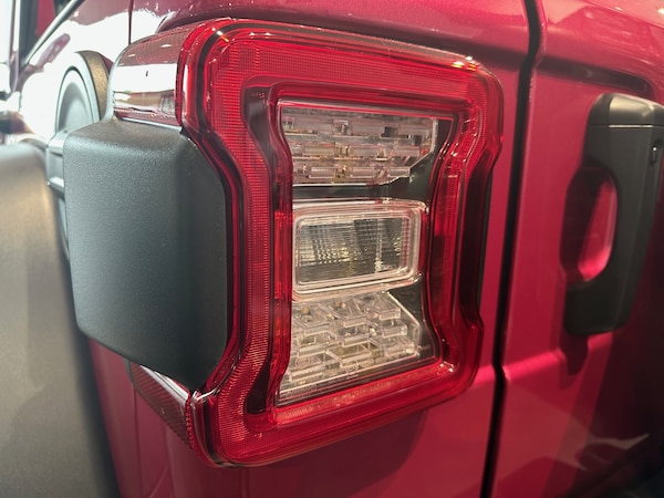 Used Jeep Wrangler 2025 for sale - 76234137: Photo 16