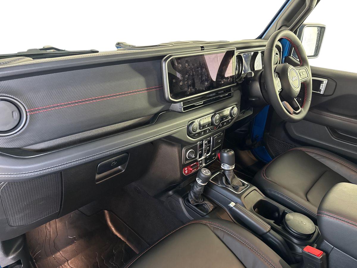 Used Jeep Wrangler 2024 for sale - 76921880: Photo 18