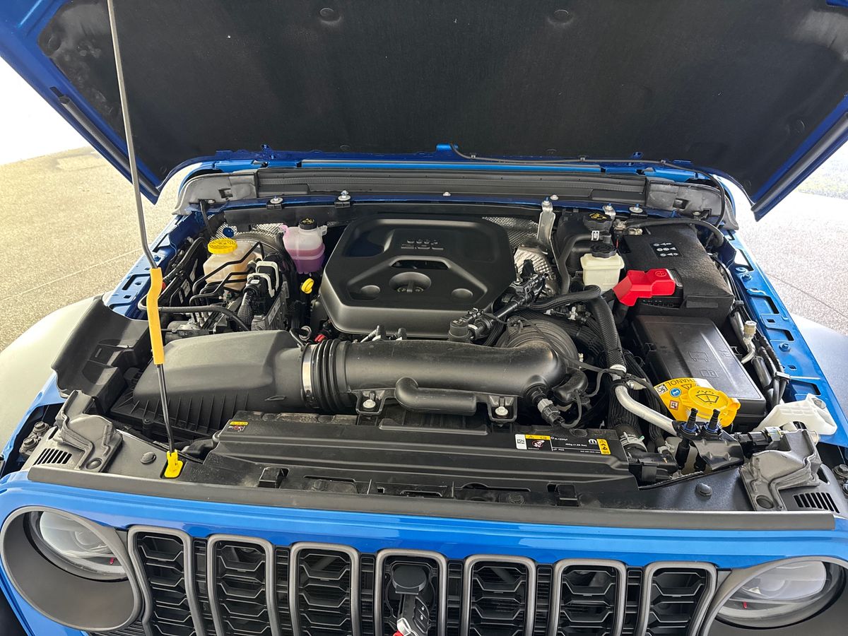 Used Jeep Wrangler 2024 for sale - 76921880: Photo 33