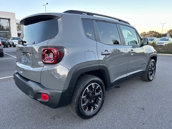 Used Jeep Renegade undefined for sale - 76872384: Photo