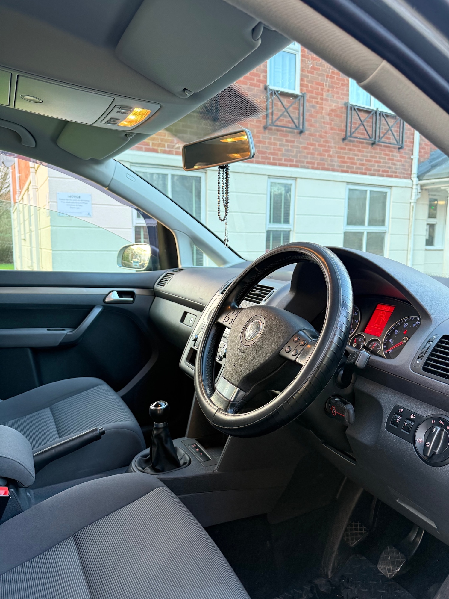 Used Volkswagen Touran 2009 for sale - 77591069: Photo 12