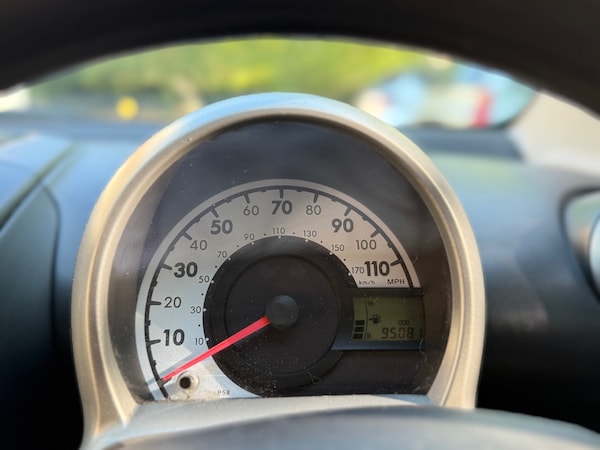 Used Toyota AYGO 2013 for sale - 75655964: Photo 9