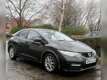 2012 (62) - 2.2 i-DTEC SE 5dr