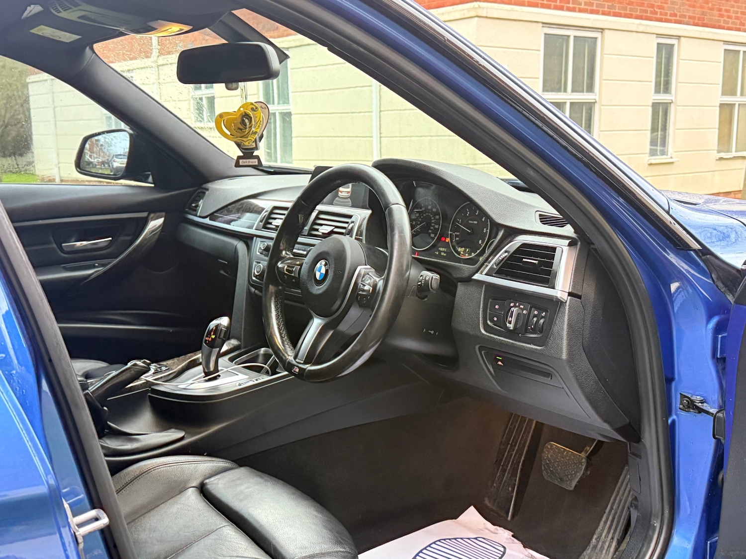 Used BMW 3 Series 2015 for sale - 76895248: Photo 9