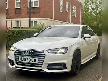 Used Audi A4 2017 for sale - 79100100: Photo