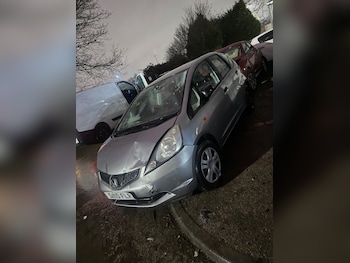 Used Honda Jazz 2010 for sale - 76986629: Photo