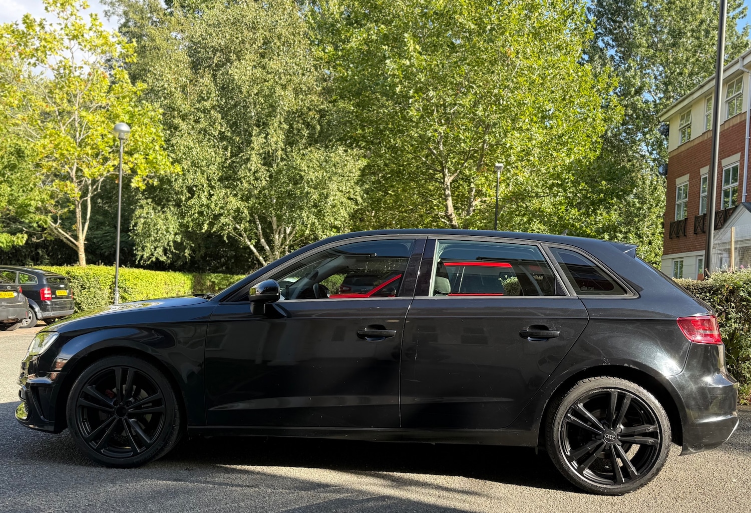 Used Audi A3 2015 for sale - 77588011: Photo 2