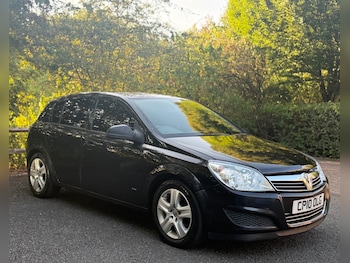 Used Vauxhall Astra 2010 for sale - 75476130: Photo