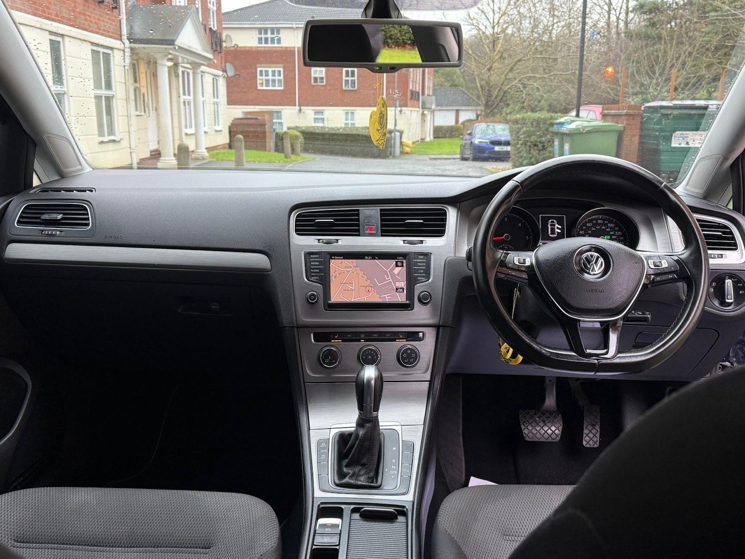 Used Volkswagen Golf 2016 for sale - 76901732: Photo 7