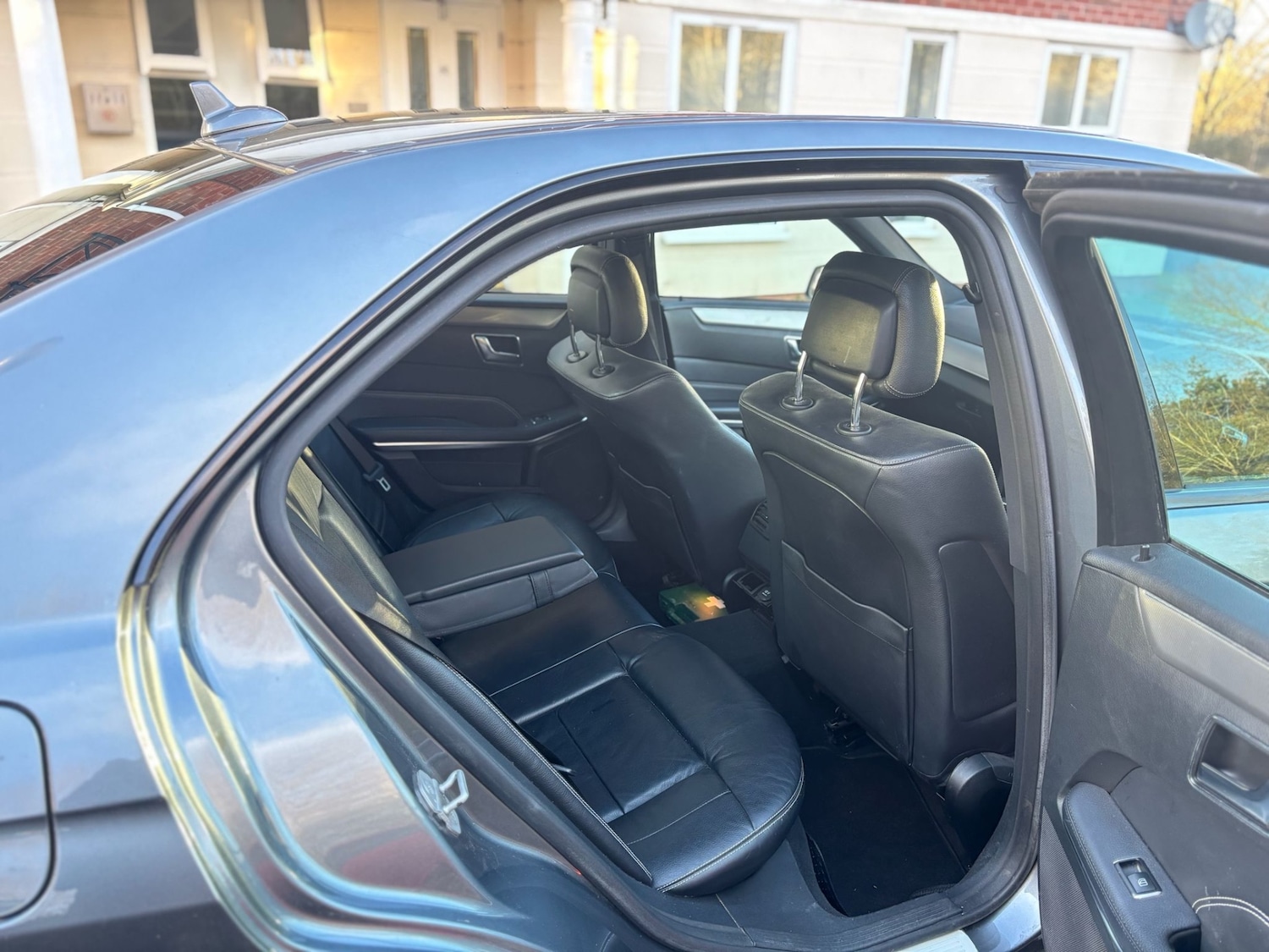 Used Mercedes-Benz E Class 2015 for sale - 77940826: Photo 7