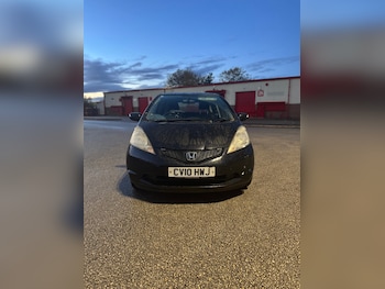 Used Honda Jazz 2010 for sale - 76456591: Photo