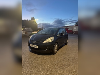 Used Honda Jazz 2010 for sale - 76456591: Photo
