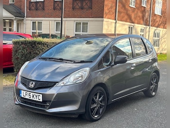 Used Honda Jazz 2015 for sale - 77940832: Photo