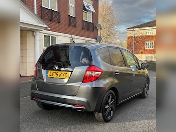 Used Honda Jazz 2015 for sale - 77940832: Photo