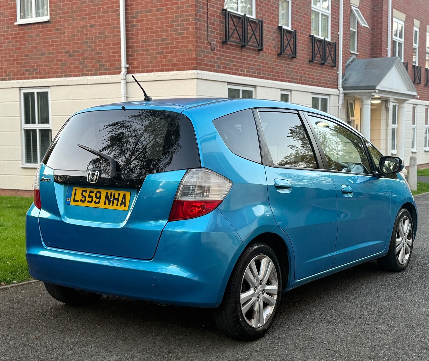Vehicle 5