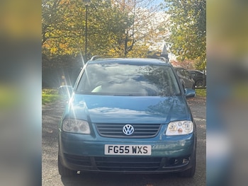 Used Volkswagen Touran 2005 for sale - 76355027: Photo