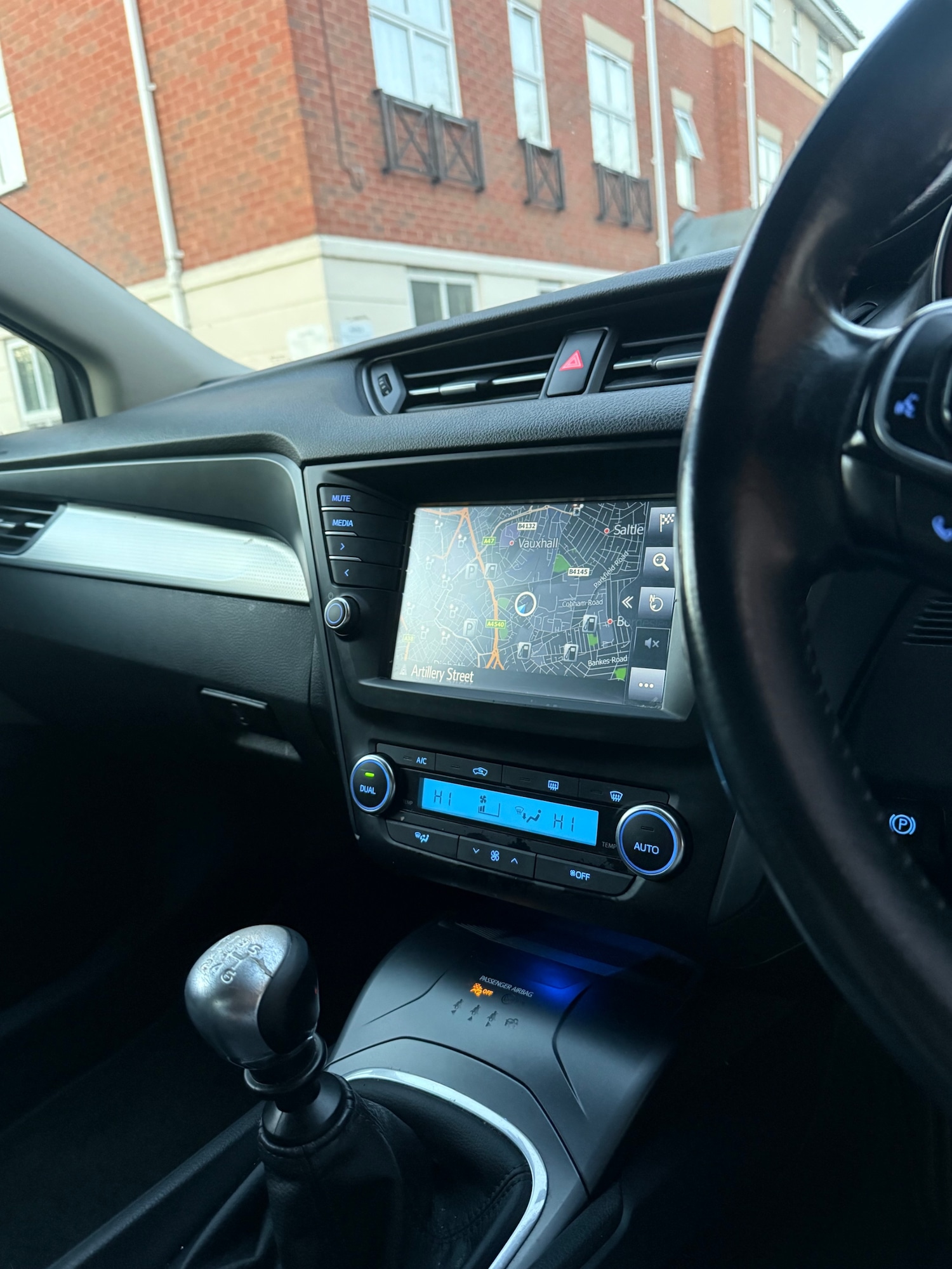 Used Toyota Avensis 2017 for sale - 77364793: Photo 13