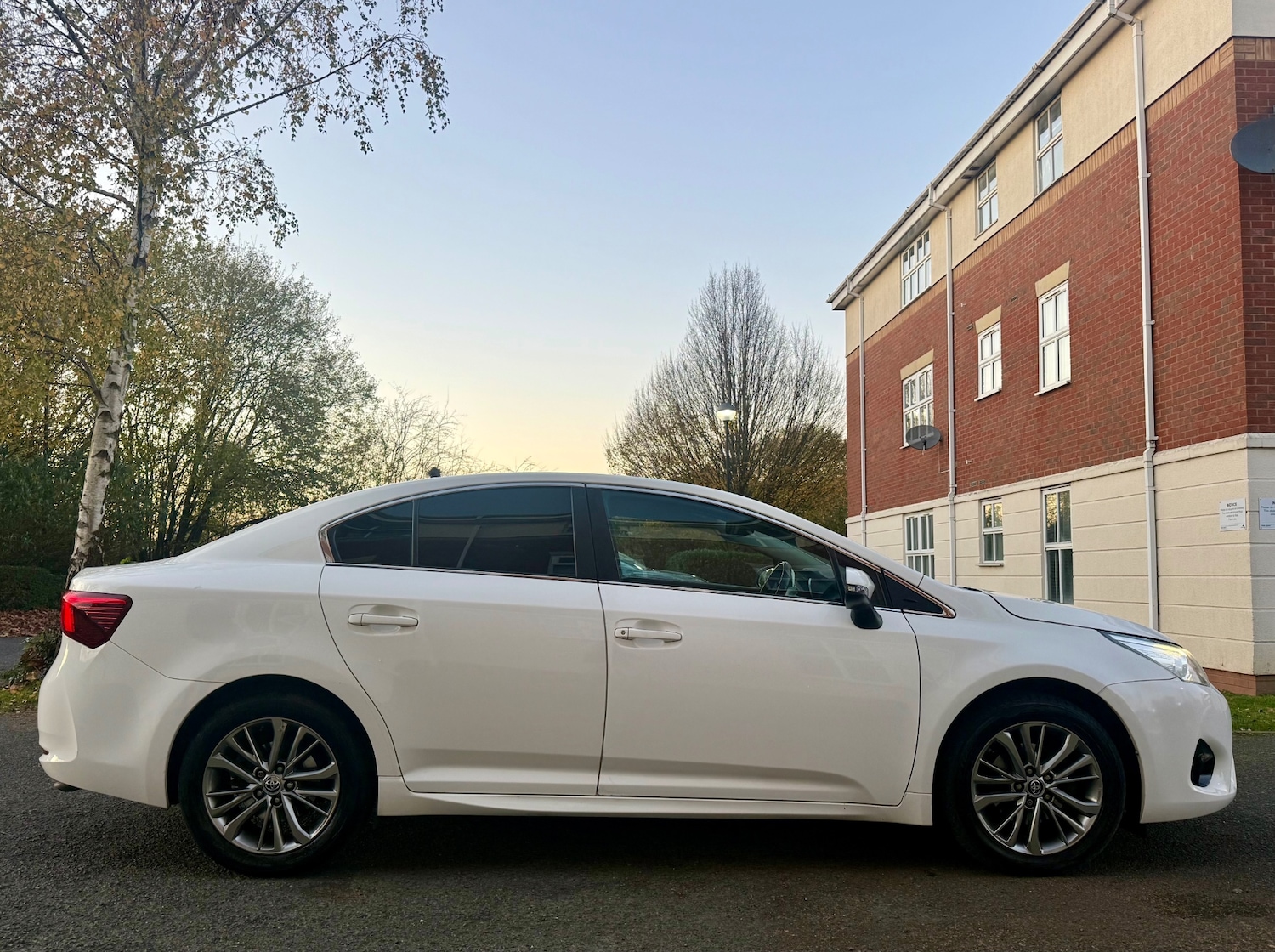 Used Toyota Avensis 2017 for sale - 77364793: Photo 7
