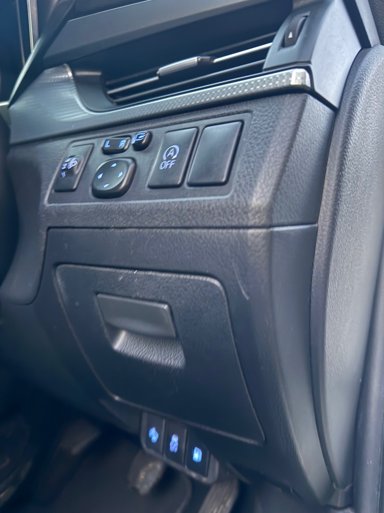 Used Toyota Avensis 2017 for sale - 77364793: Photo 9