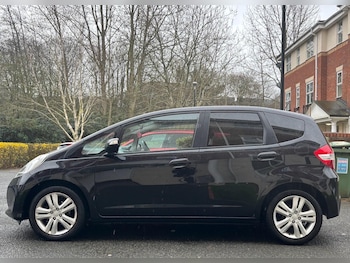 Used Honda Jazz 2014 for sale - 77822734: Photo