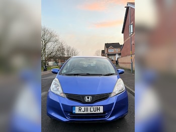 Used Honda Jazz 2011 for sale - 77523079: Photo