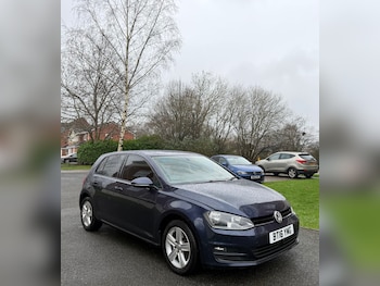 Used Volkswagen Golf 2016 for sale - 77588049: Photo