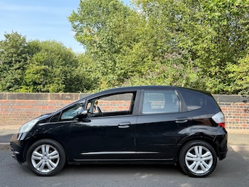 Used Honda Jazz 2010 for sale - 79320623: Photo