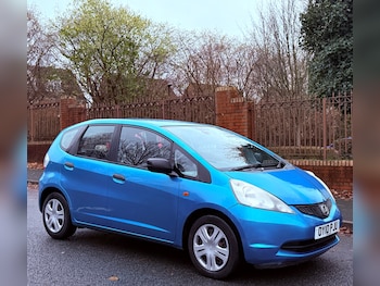 Used Honda Jazz 2010 for sale - 76971603: Photo