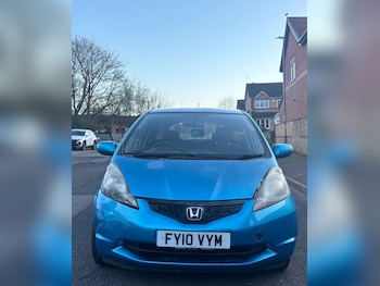 Used Honda Jazz 2010 for sale - 77888707: Photo