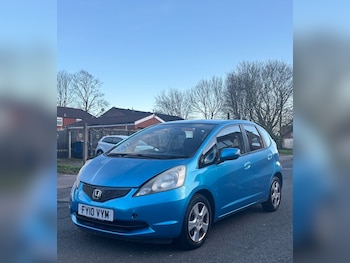 Used Honda Jazz 2010 for sale - 77888707: Photo