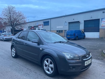 Used Ford Focus 2005 for sale - 76436435: Photo