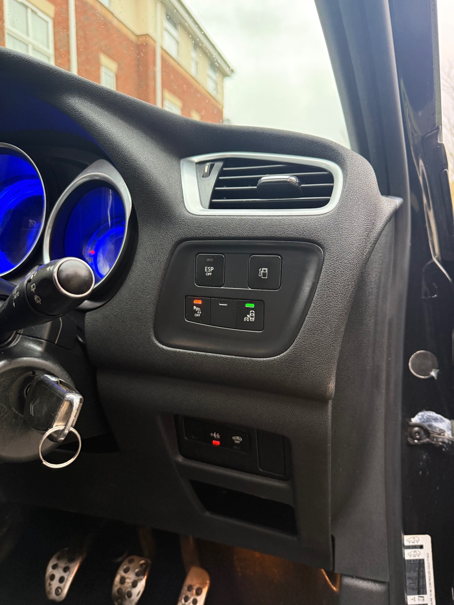 Used Citroen DS4 2011 for sale - 77523082: Photo 9