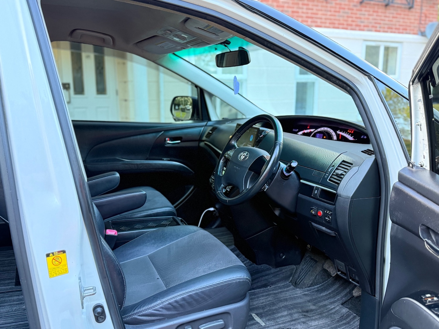 Used Toyota Estima 2021 for sale - 76908289: Photo 10