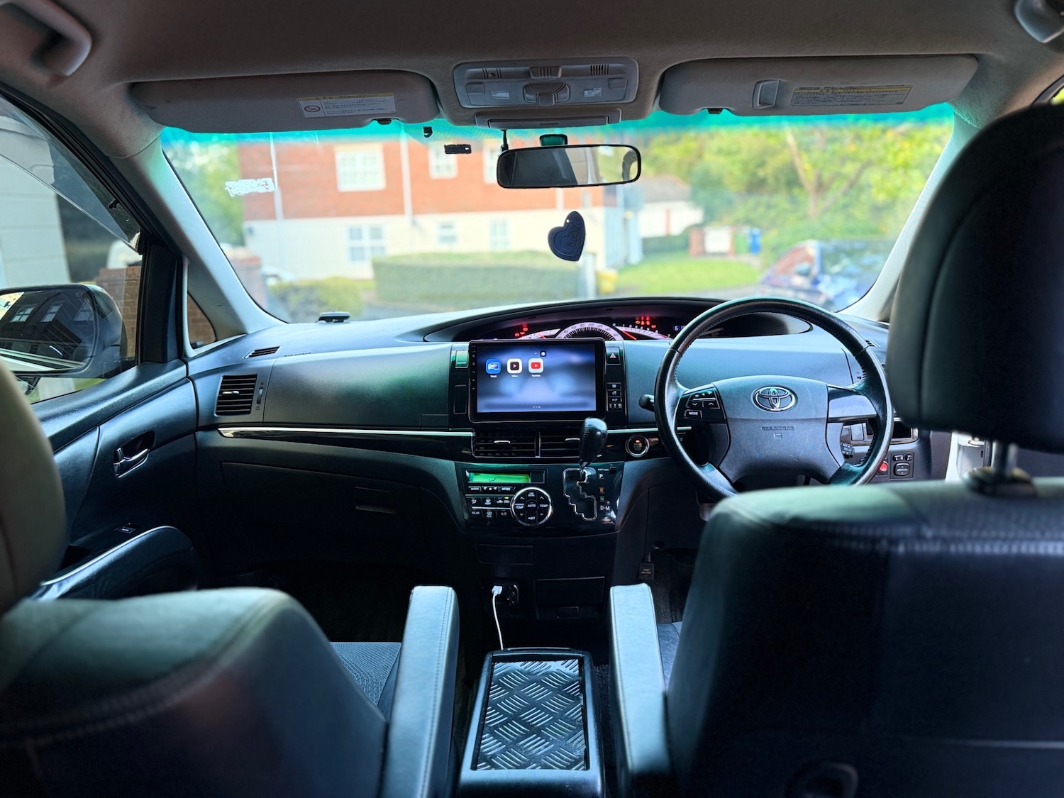 Used Toyota Estima 2021 for sale - 76908289: Photo 12