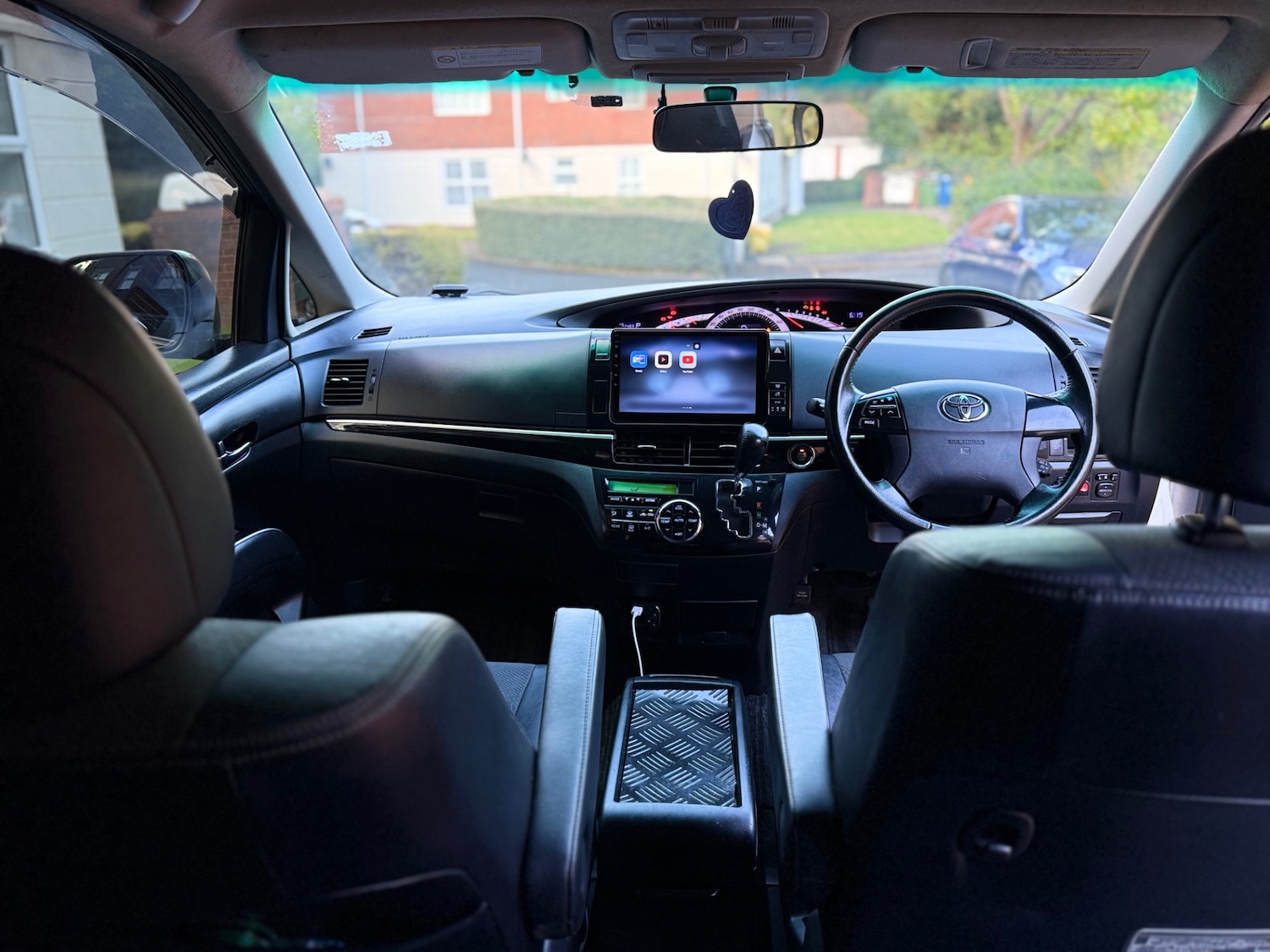 Used Toyota Estima 2021 for sale - 76908289: Photo 13