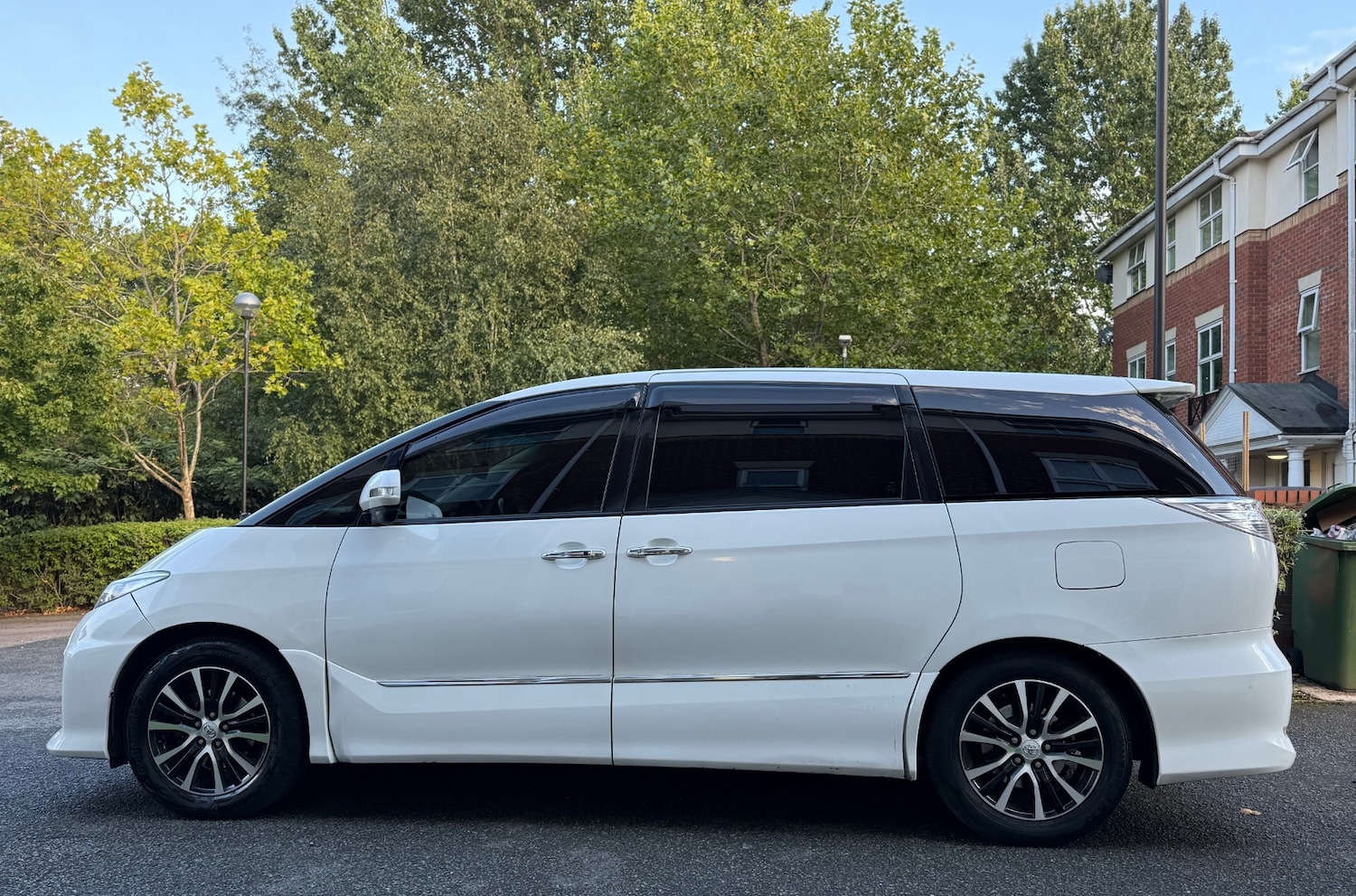 Used Toyota Estima 2021 for sale - 76908289: Photo 4
