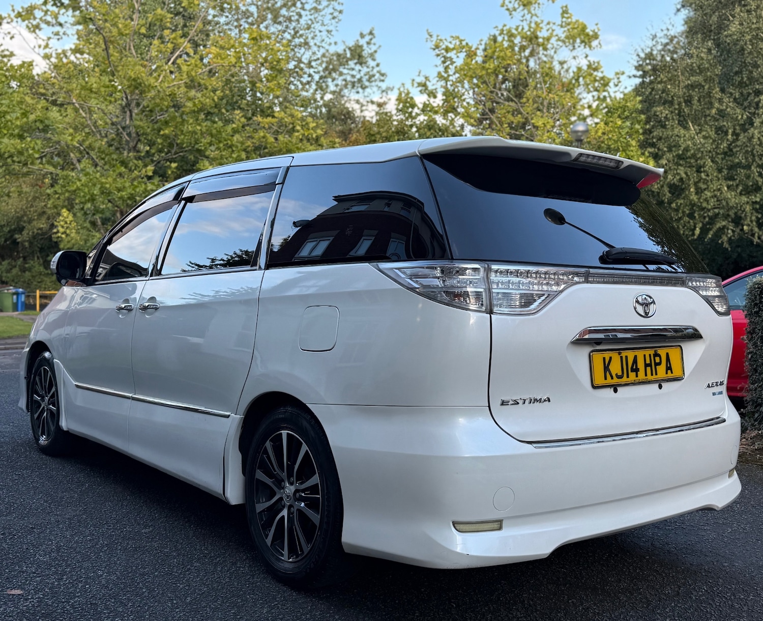 Used Toyota Estima 2021 for sale - 76908289: Photo 5