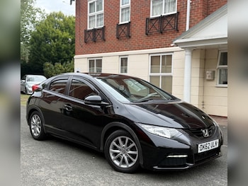 2012 (62) - 2.2 i-DTEC SE 5dr