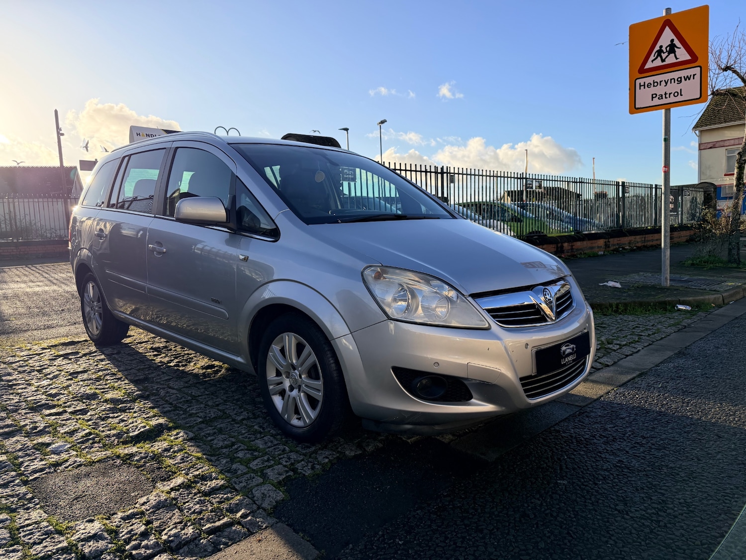 Used Vauxhall Zafira 2010 for sale - 76969594: Photo 1