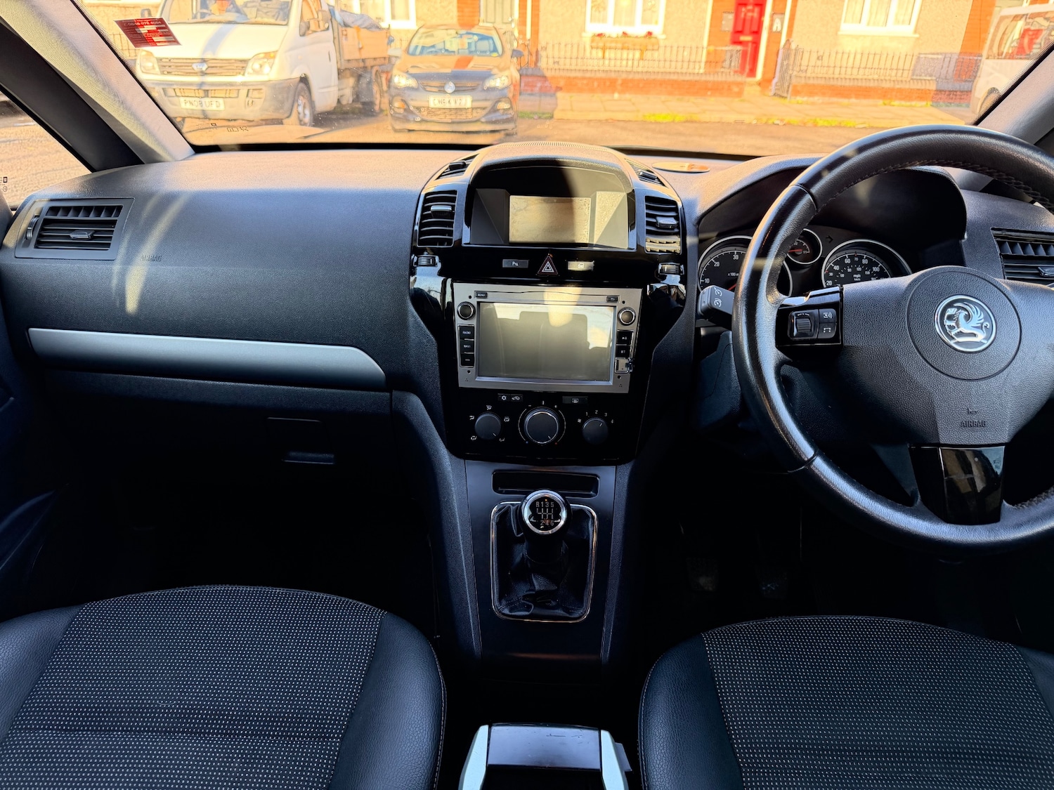 Used Vauxhall Zafira 2010 for sale - 76969594: Photo 20