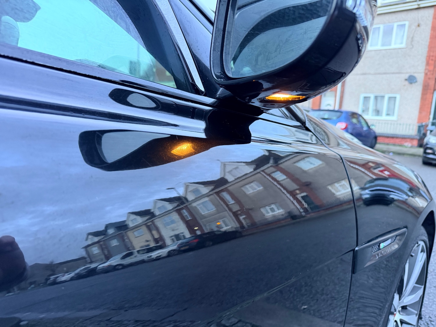 Used Jaguar XF 2017 for sale - 77620410: Photo 32