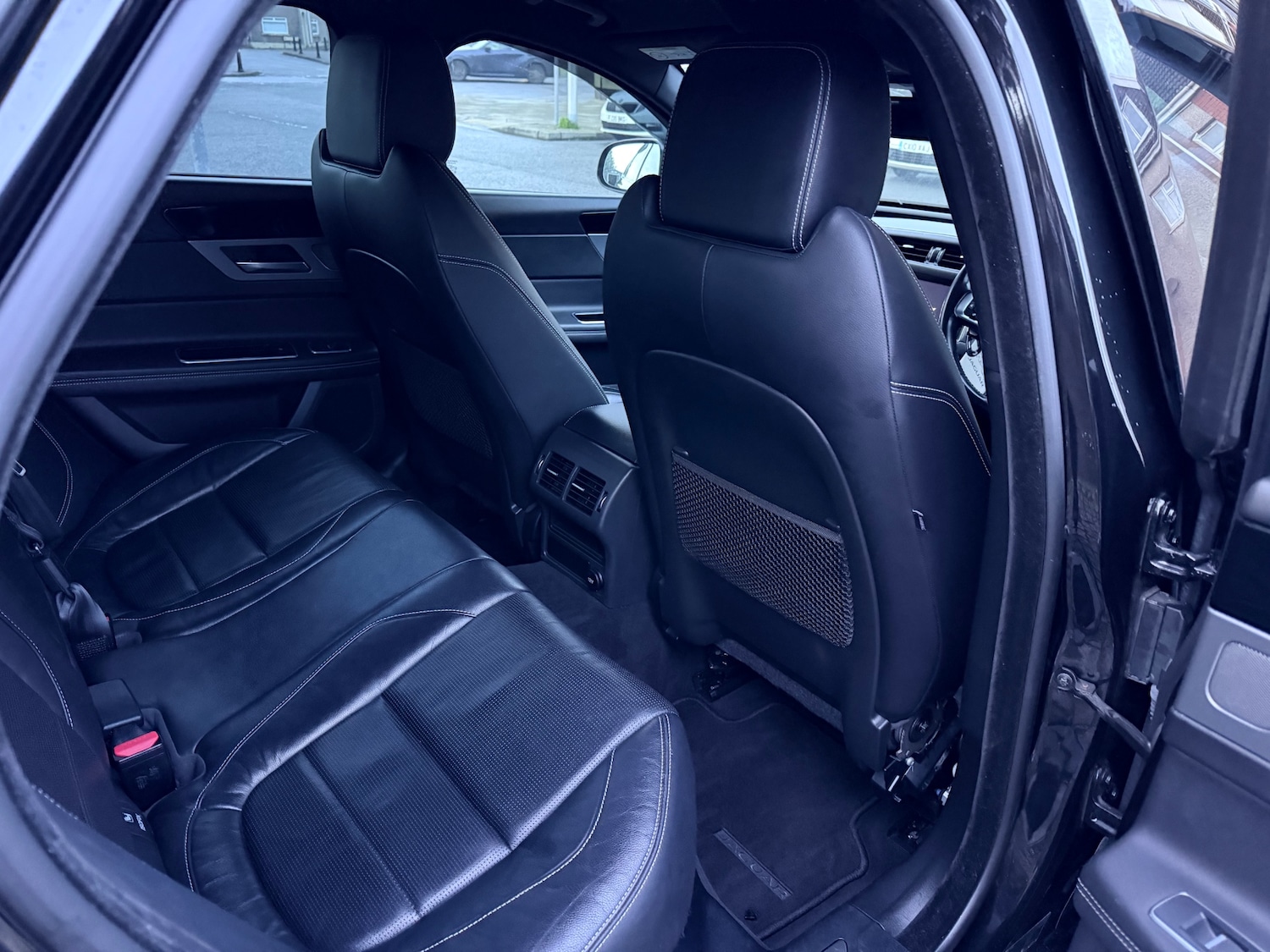 Used Jaguar XF 2017 for sale - 77620410: Photo 37